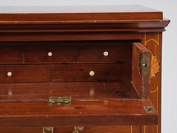 A late Gustavian mahogany writing commode in the manner of I. Löfgren, Stockholm circa 1800.