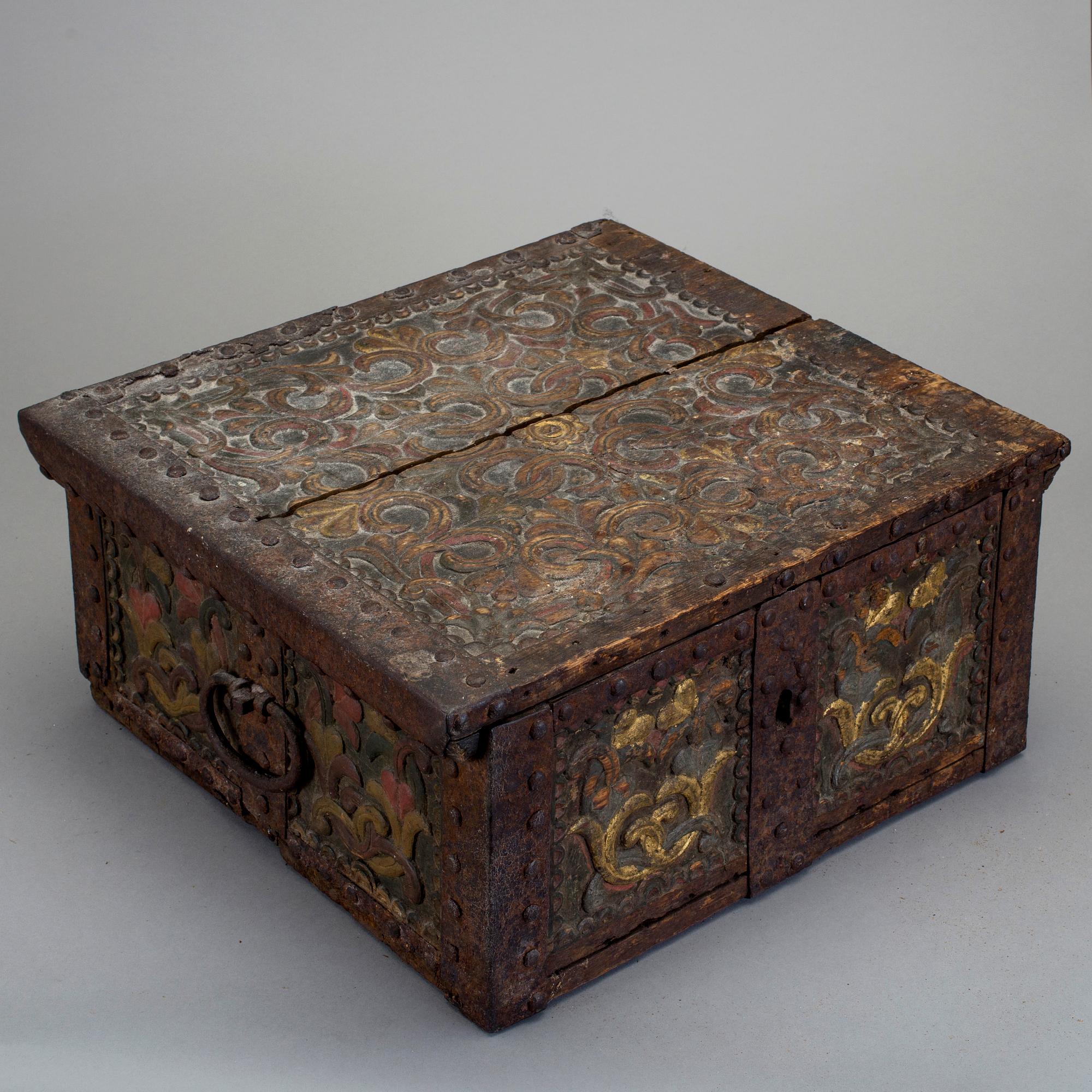 SKRIN, barock, omkring år 1700.