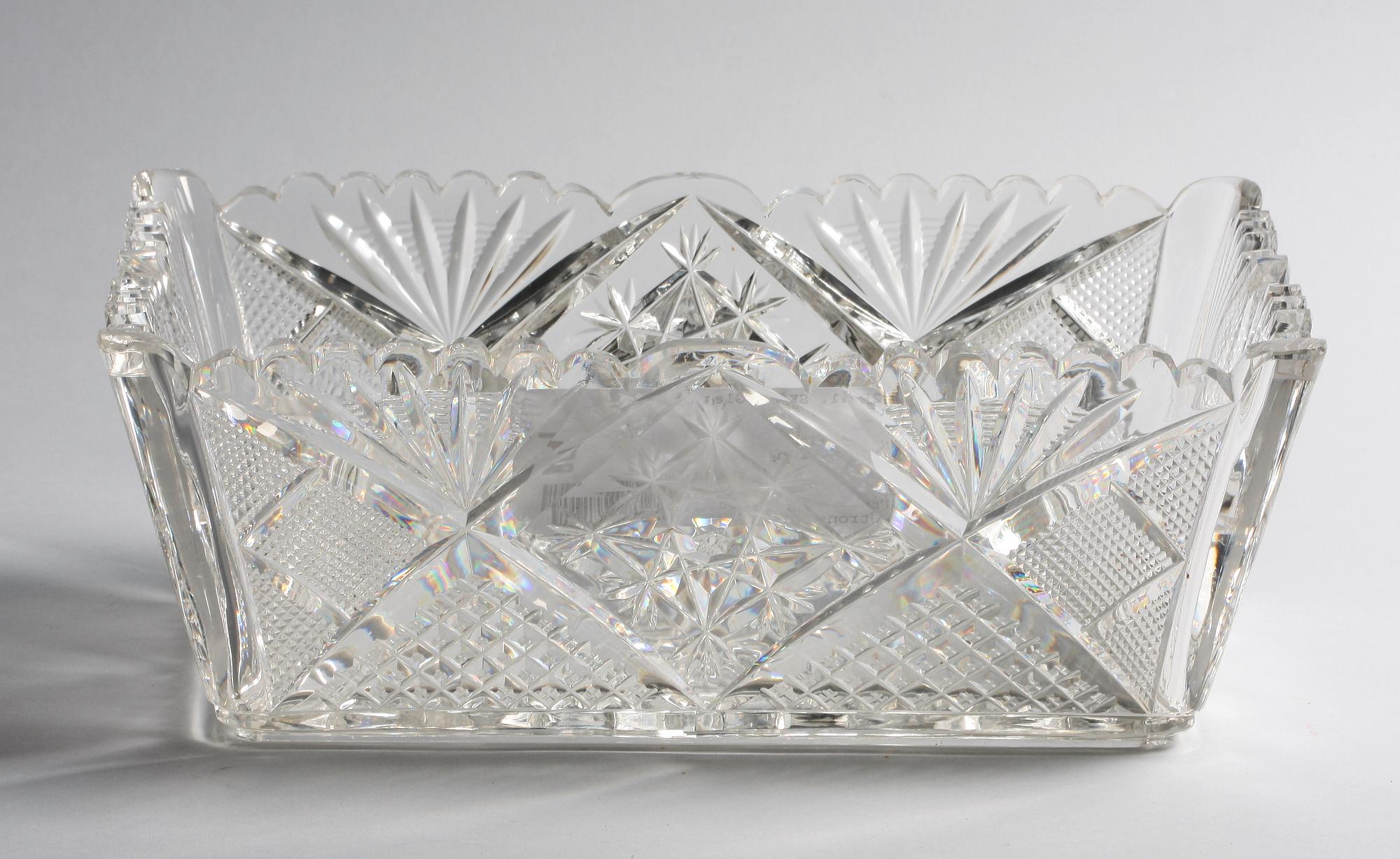 SKÅL. Glas.