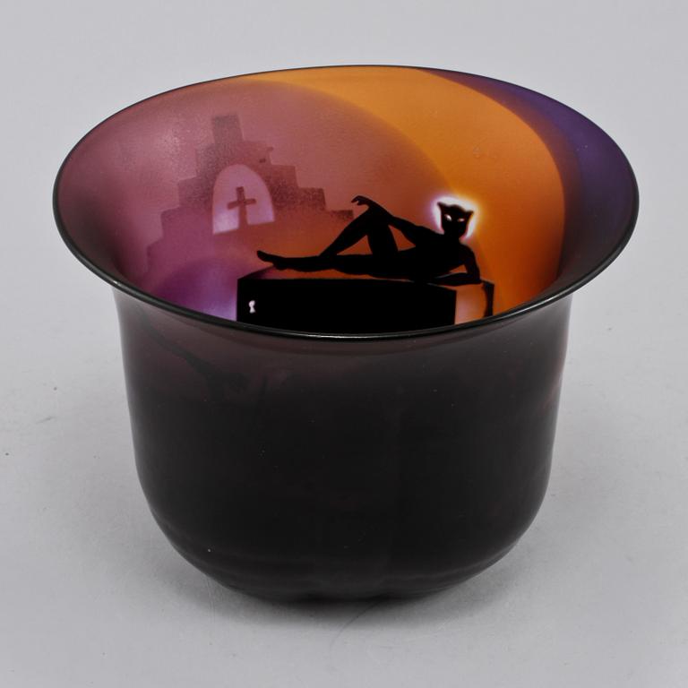 BERTIL VALLIEN, vas, glas, unique, Kosta Boda, signerad.
