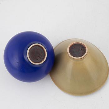 Berndt Friberg, a stoneware vase, dish and two bowls, Gustavsberg Studio, Sweden, 1949-1970.