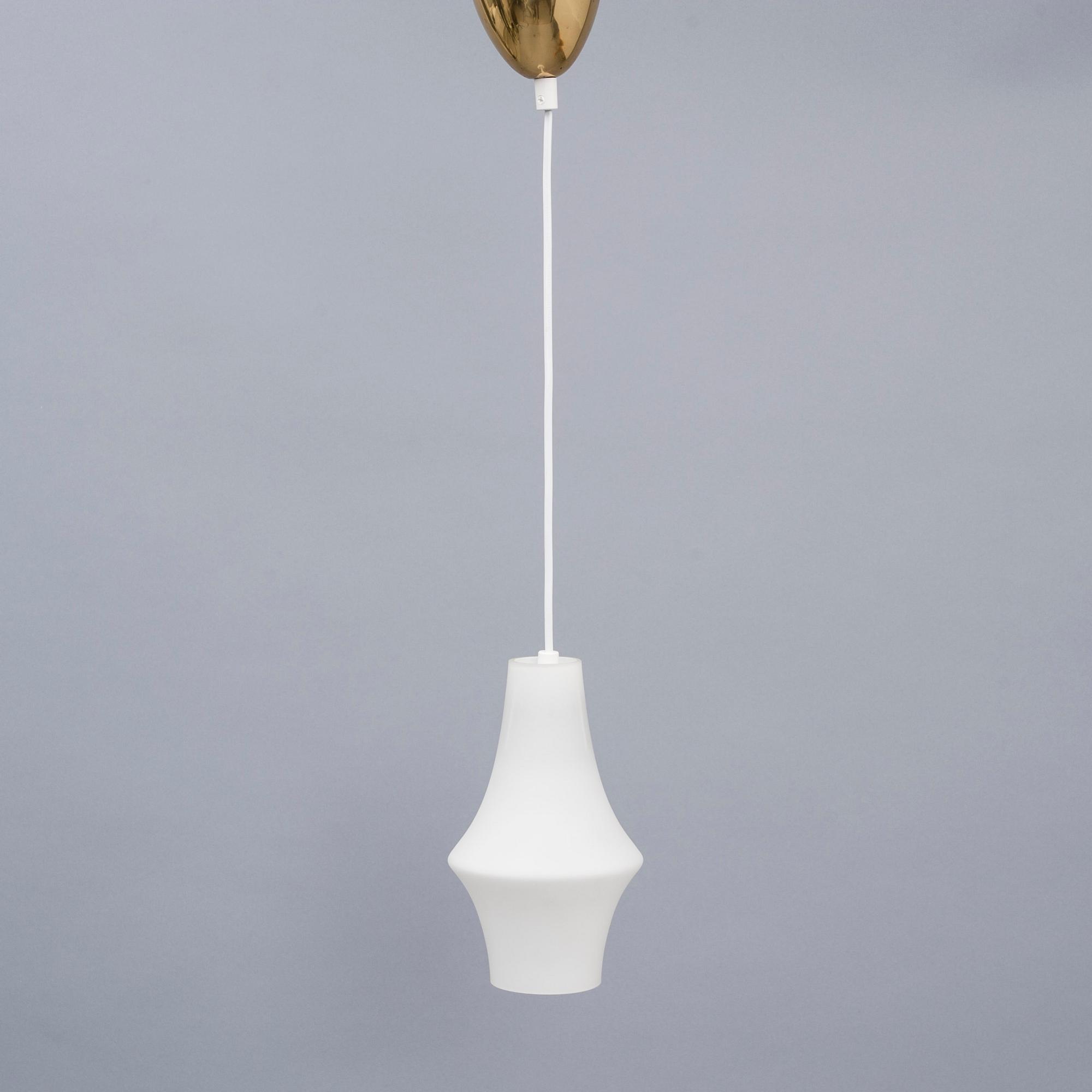 TAKLAMPA, modell 66-077, Lisa Johansson-Pape, Orno.