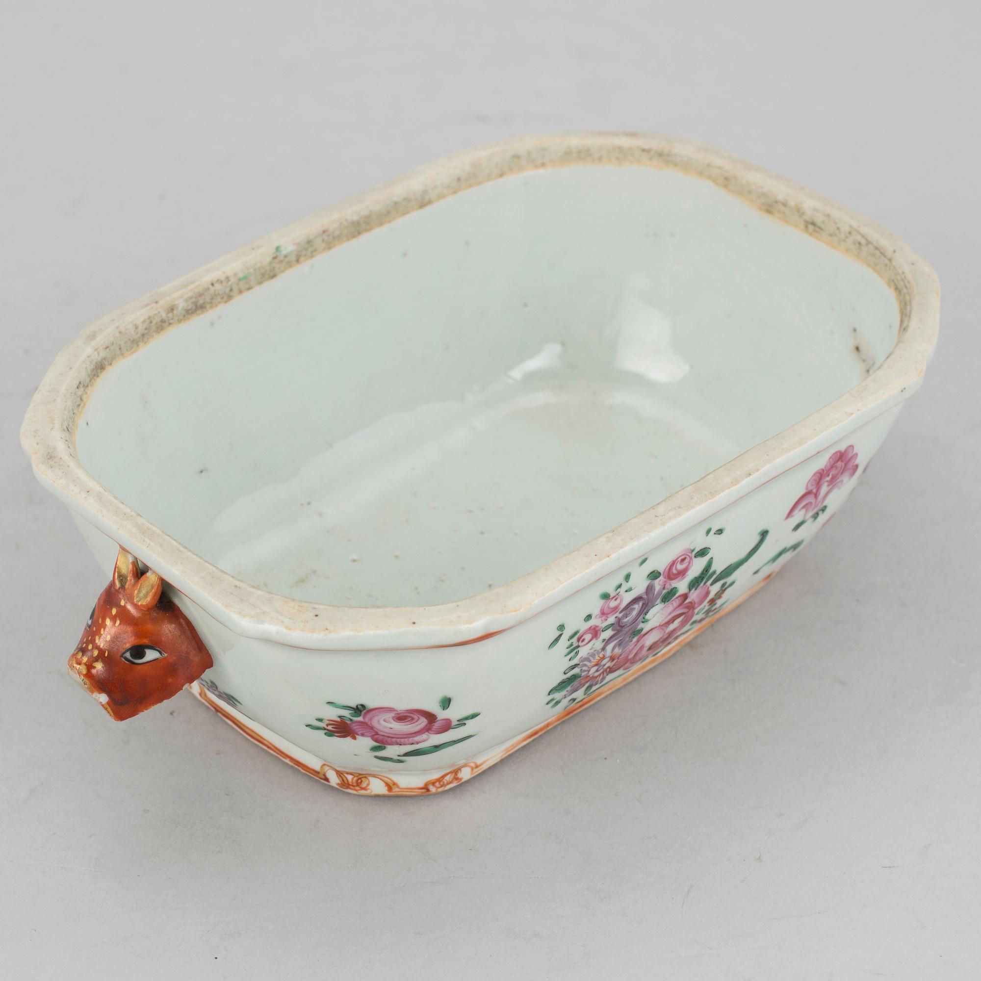 SMÖRTERRIN, kompaniporslin, Qingdynastin, Qianlong (1736-95).