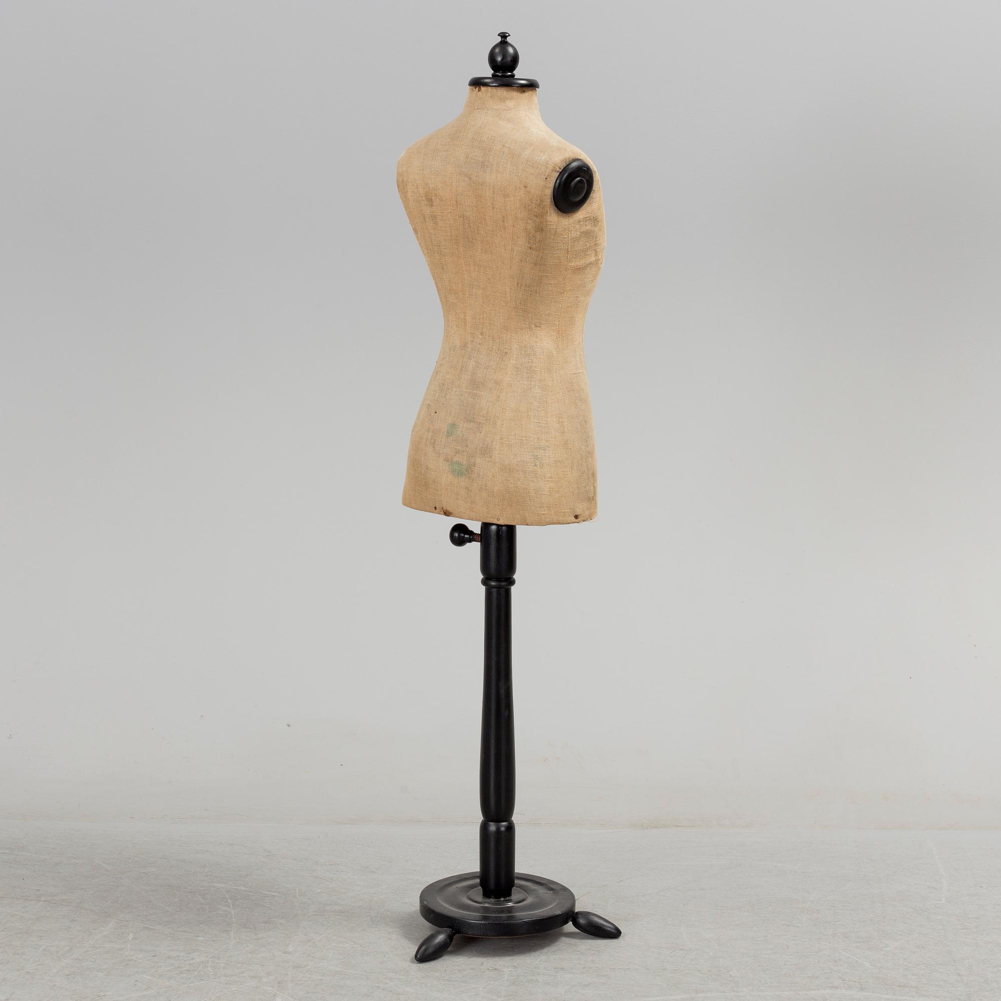 PROVDOCKA, 1900-talets första hälft.