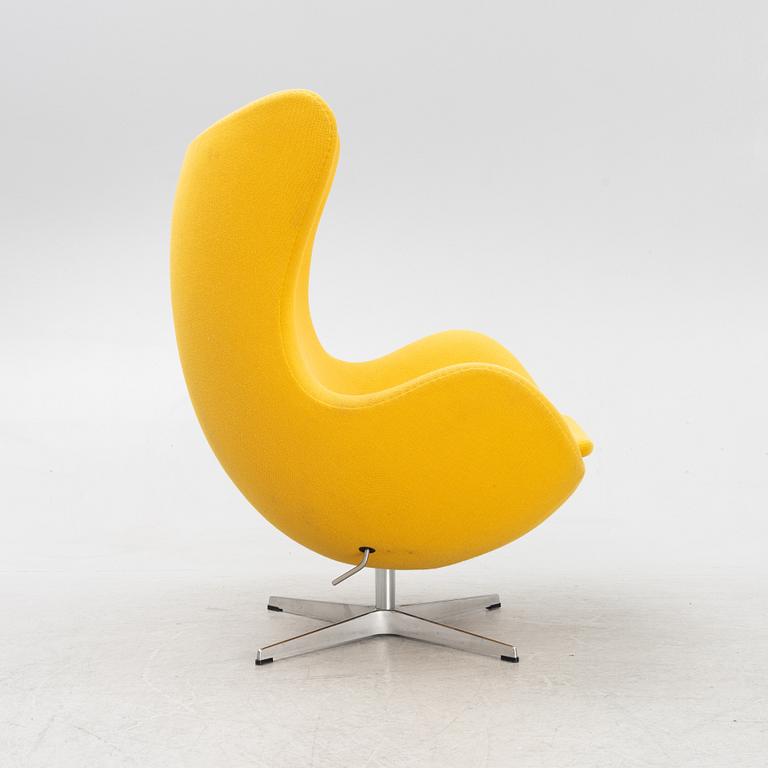 Arne Jacobsen, fåtölj, "Ägget", Republic of Fritz Hansen, Danmark, 2006.