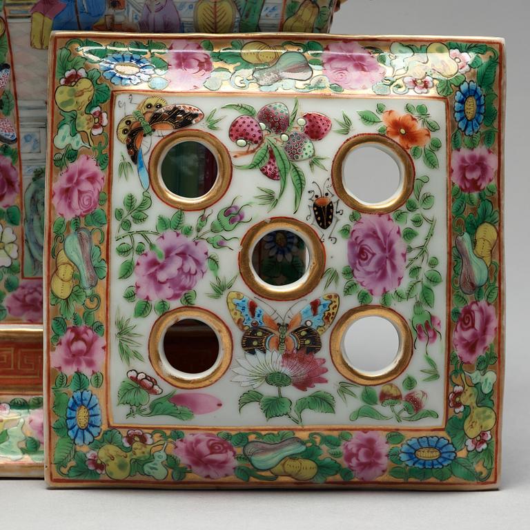 TULPANVAS, porslin. Kanton, Qingdynastin, 1800-tal.