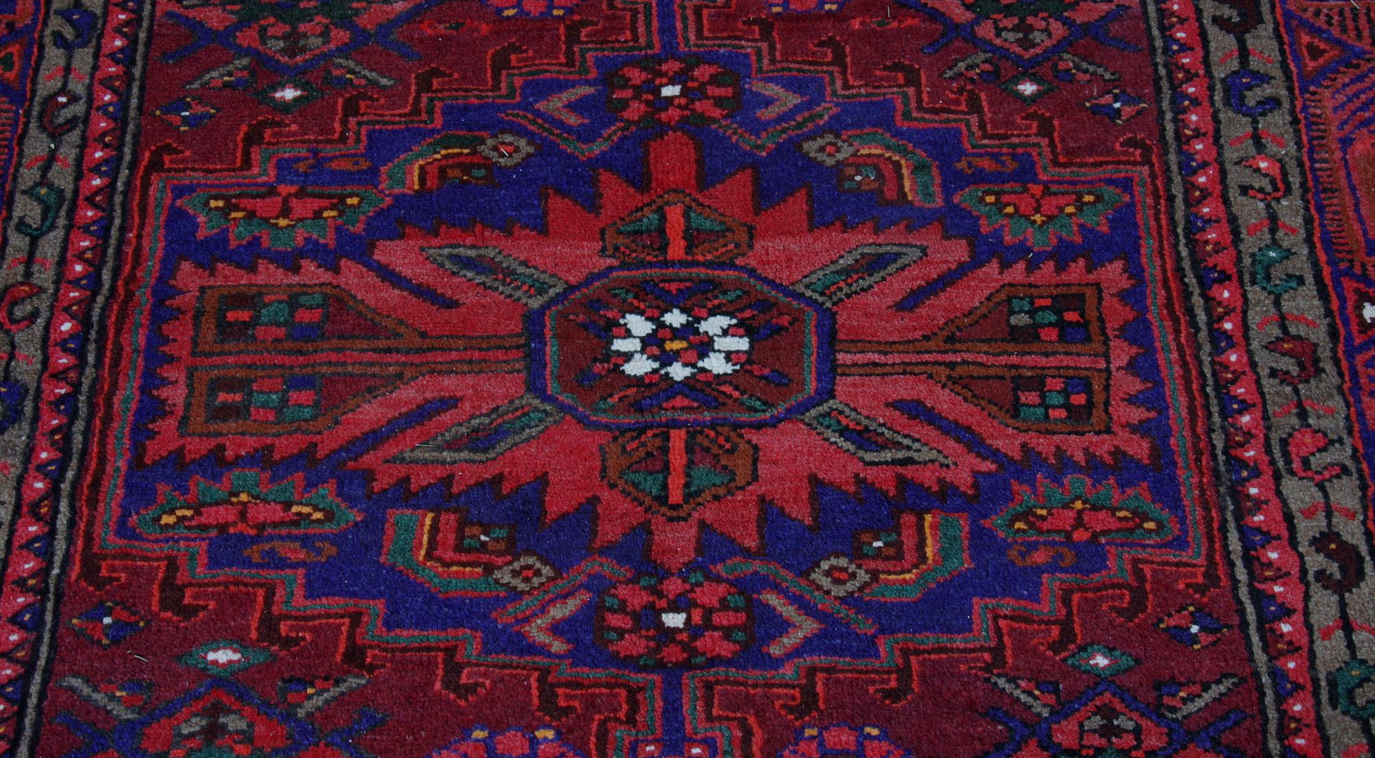 MATTA, persisk, ca 210 x 137.