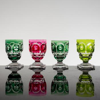 A set of 12, VAL SAINT LAMBERT, glass.