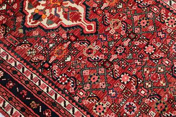 Gallerimatta, Hamadan, ca 425 x 103 cm.