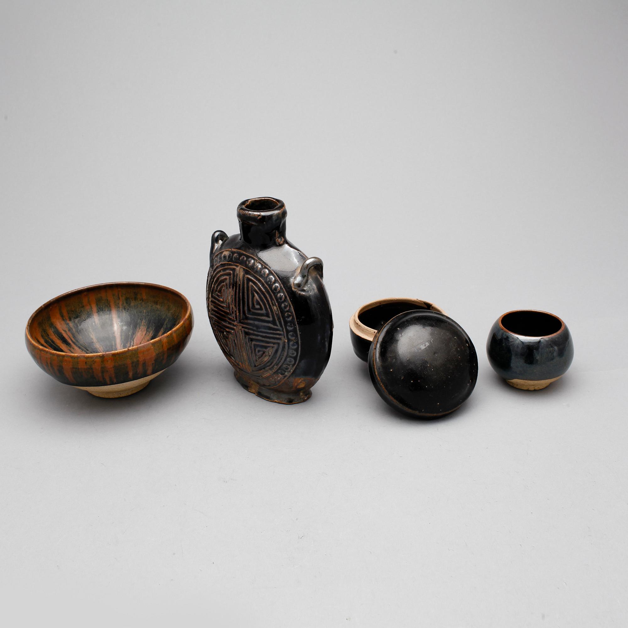 PARTI KERAMIK, 4 delar, Blackware, Kina, 1900-tal.