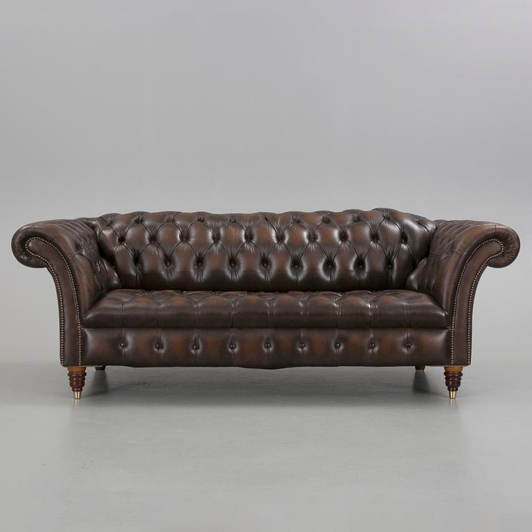 SOFFA, Chesterfieldmodell, 1900-talets slut.