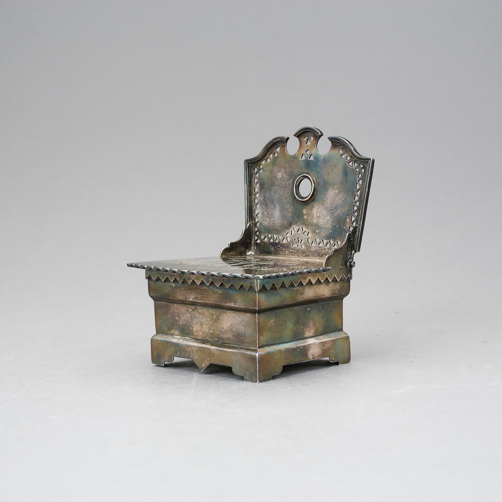 SALTSTOL, silver, Gustav Alexander Sohlman, S:t Petersburg, 1877. Vikt ca 219g.