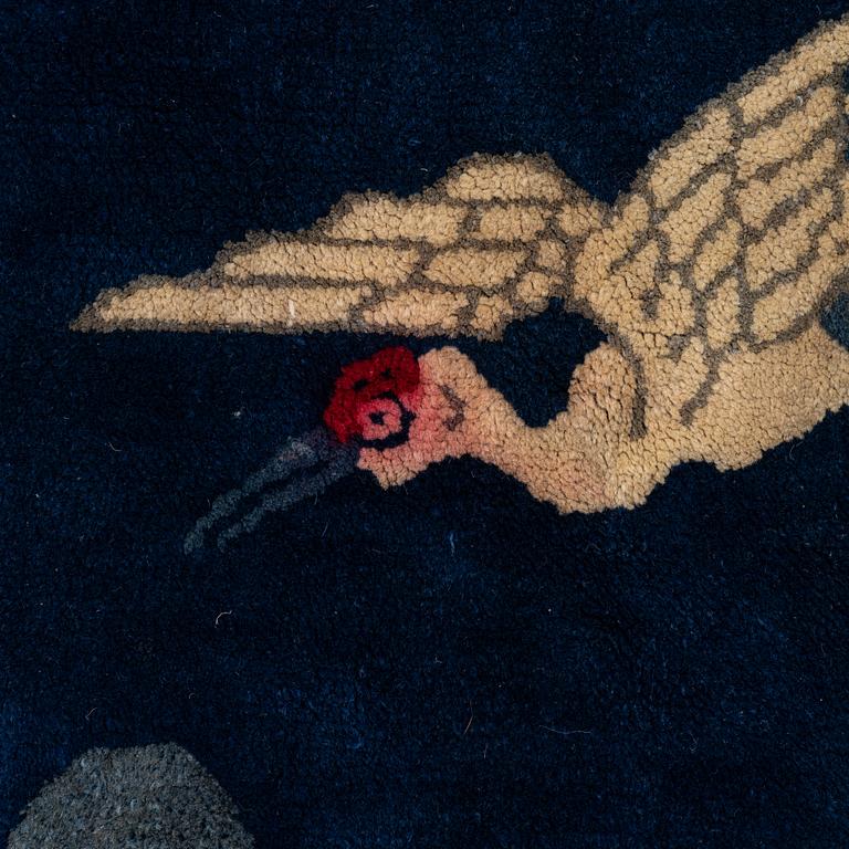 A Chinese rug, semi-antique /old, 191 x 157 cm.