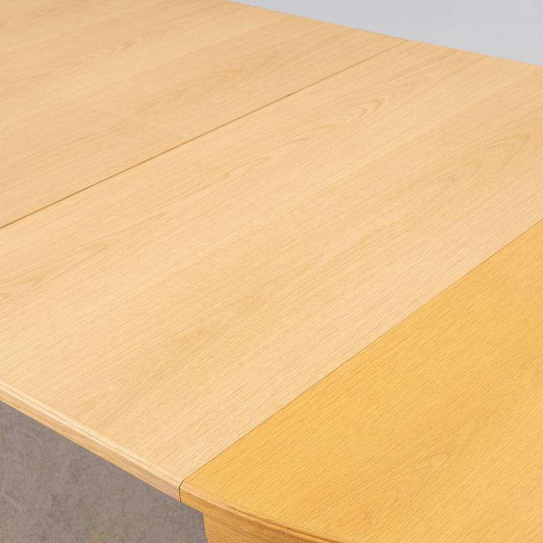 Carl Malmsten, matbord med 4 stolar, Åfors. 1900-talets andra hälft.