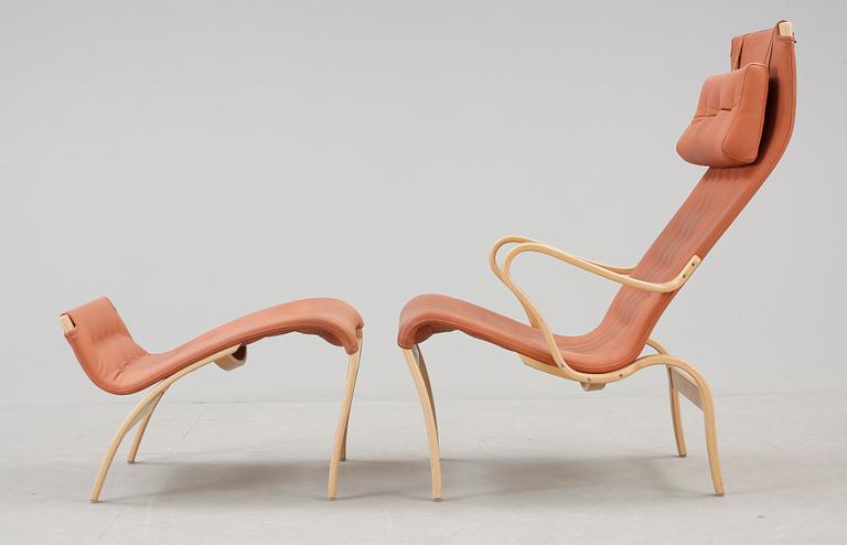 FÅTÖLJ med FOTPALL, "Pernilla", Bruno Mathsson, 2005.