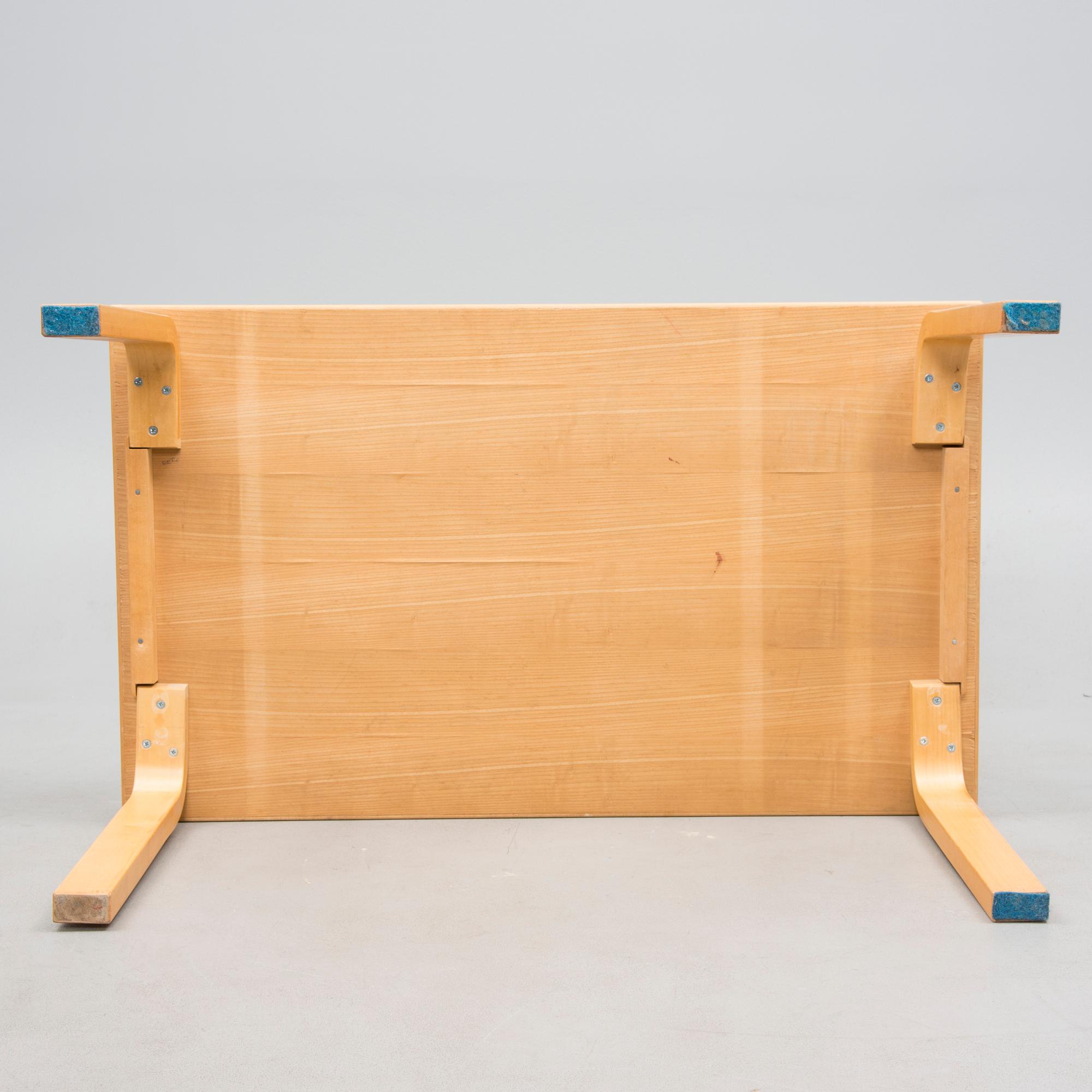 ALVAR AALTO, bord 80B, Artek, 1900-talets slut.