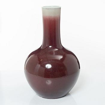 A Chinese sang de boeuf glazed vase, 20th century.