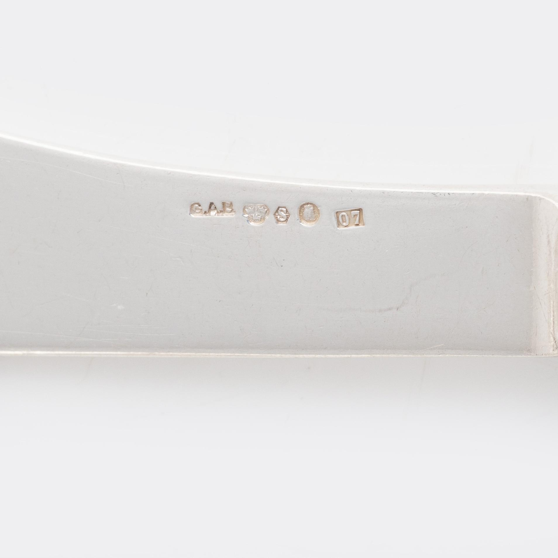CG Hallberg, bestickuppsättning, 147 delar, silver, modell "Svensk Spetsig". Bl a Stockholm 1906.