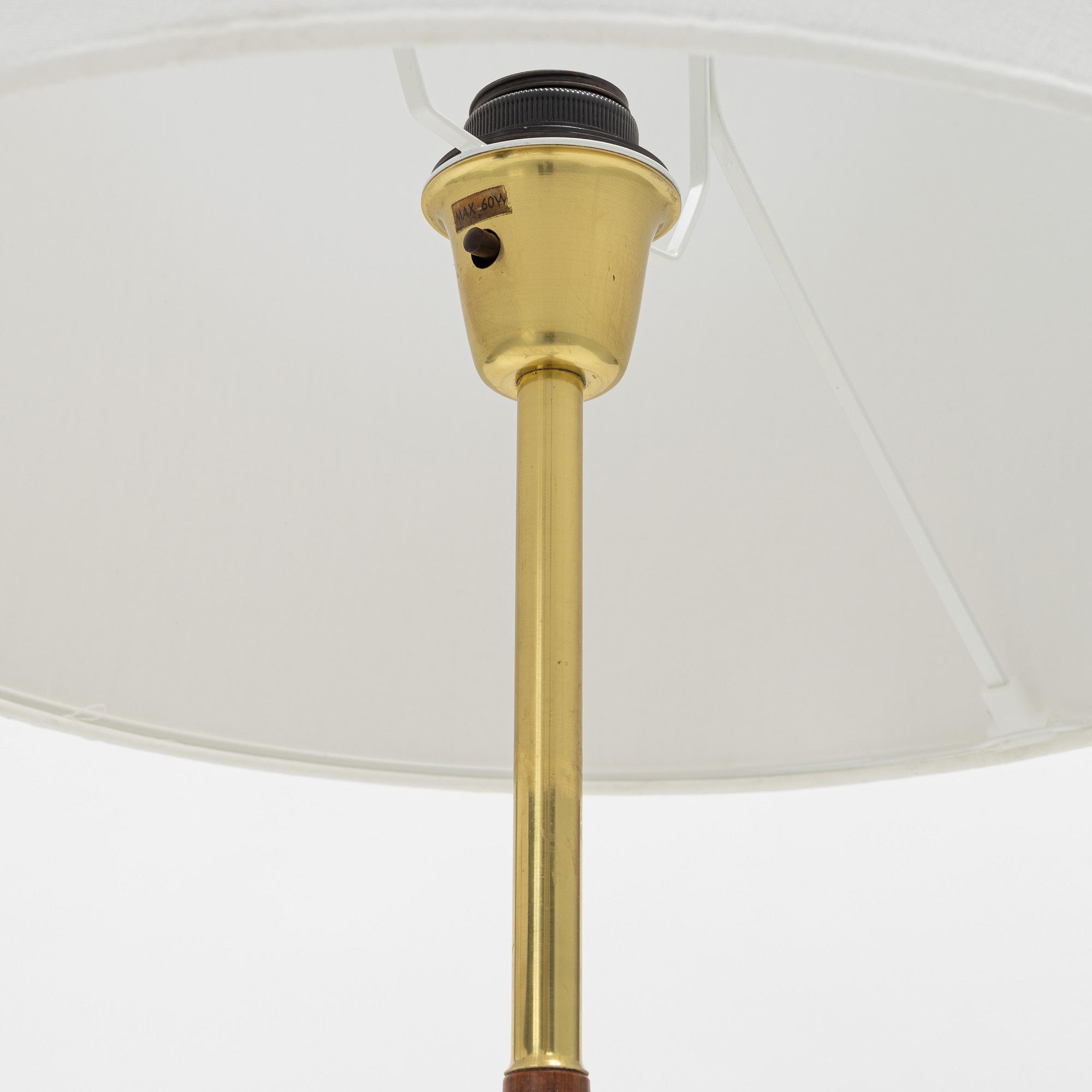 A pair of teak floor lights, Möllers Armatur, Eskilstuna, 1960's.