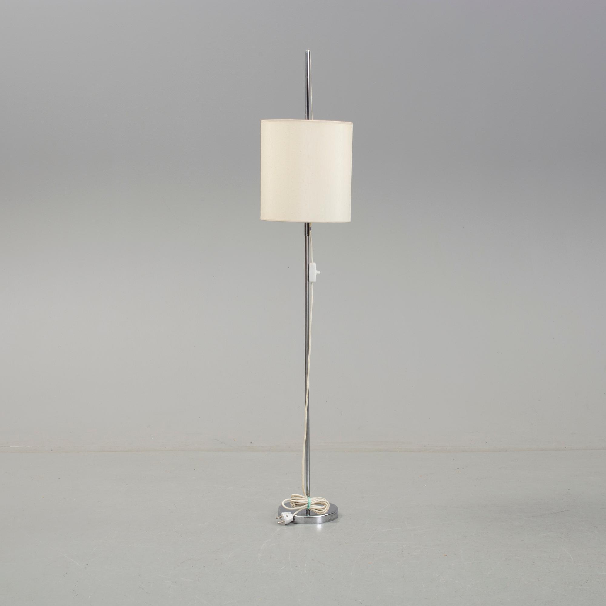 GOLVLAMPA, Sverige, 1900-talets andra hälft.