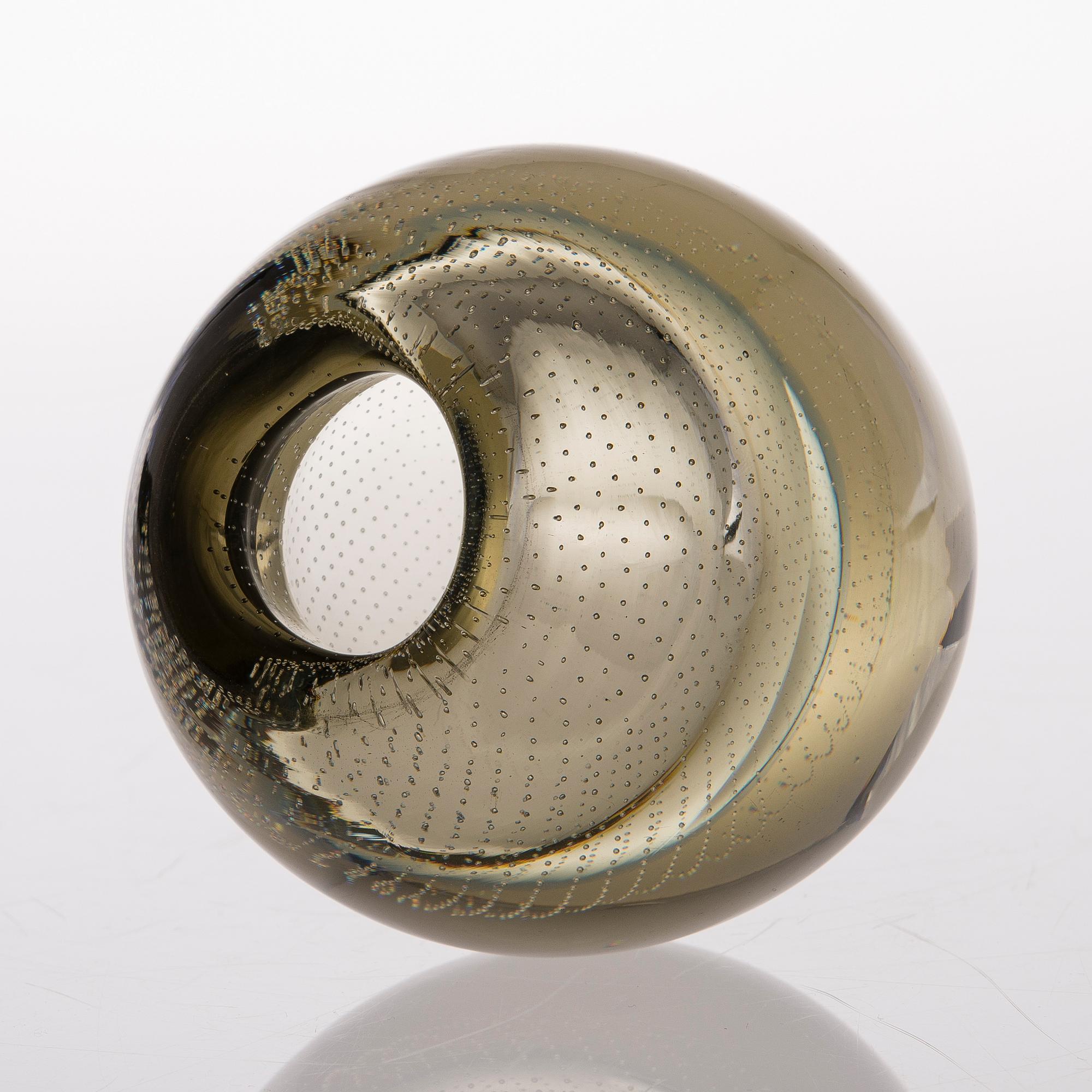 GUNNEL NYMAN, "Huntu", malli GN17. Nuutajärvi, 1940-luku. Signeerattu G. Nyman.