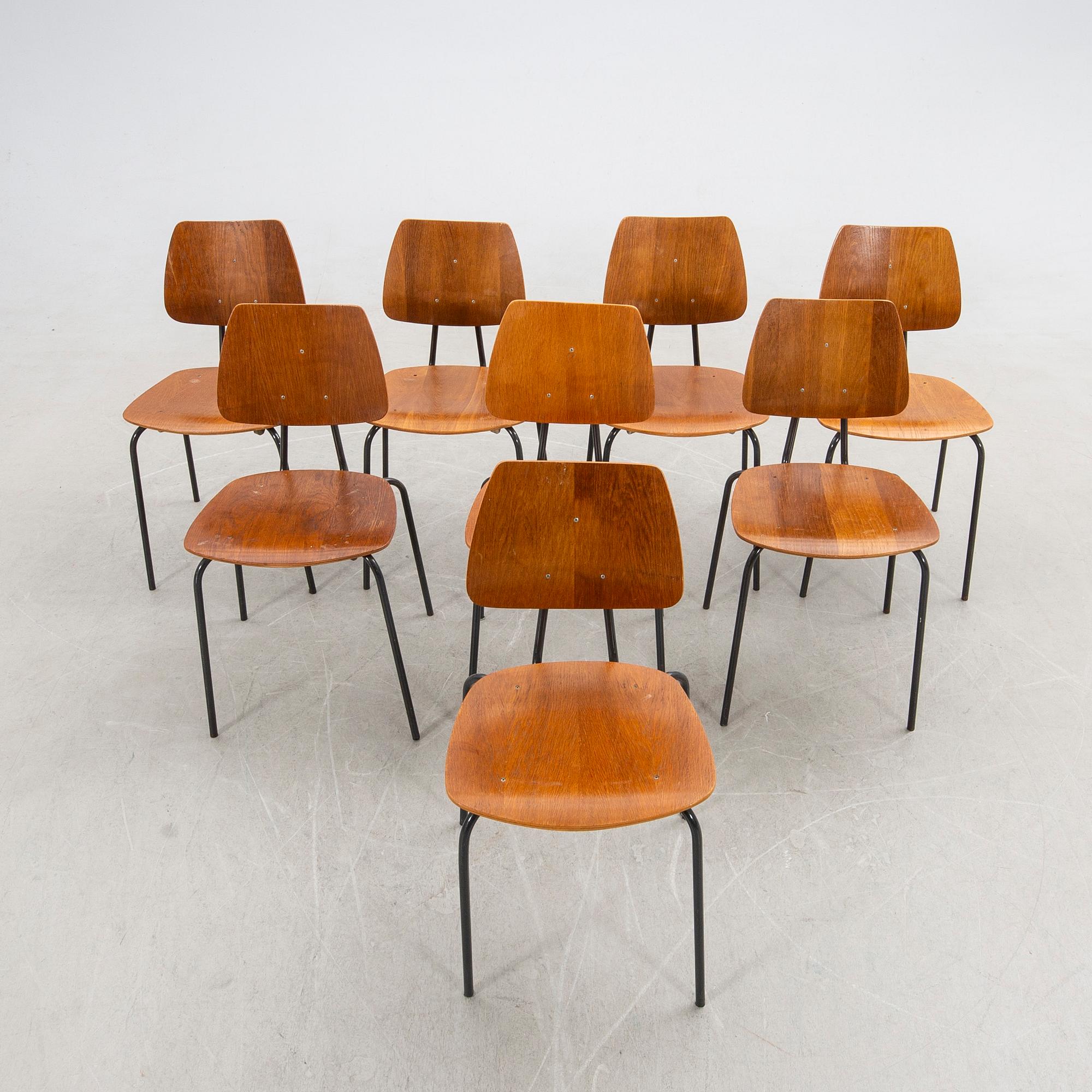 Chairs 8 pcs mid-20th century.
