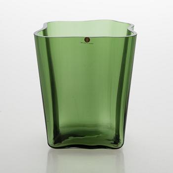 Alvar Aalto, vase signed Alvar Aalto.