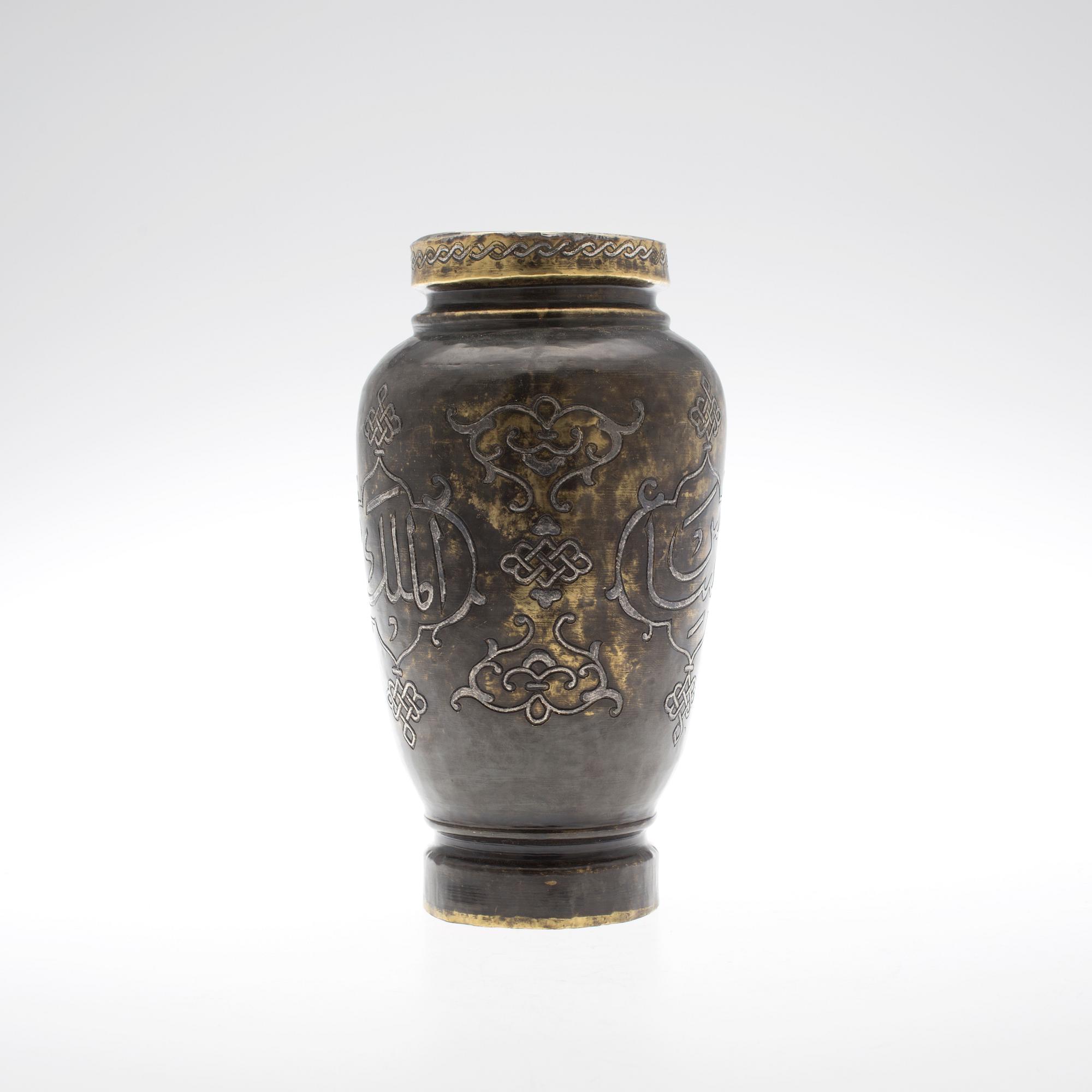 VAS, Mellanöstern, 1900-talets första hälft.