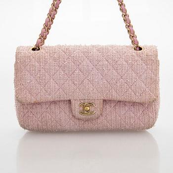 Chanel, väska, "Tweed Medium Double Flap Bag", 2021.