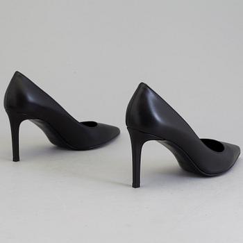 PUMPS, Saint Laurent, size 39.