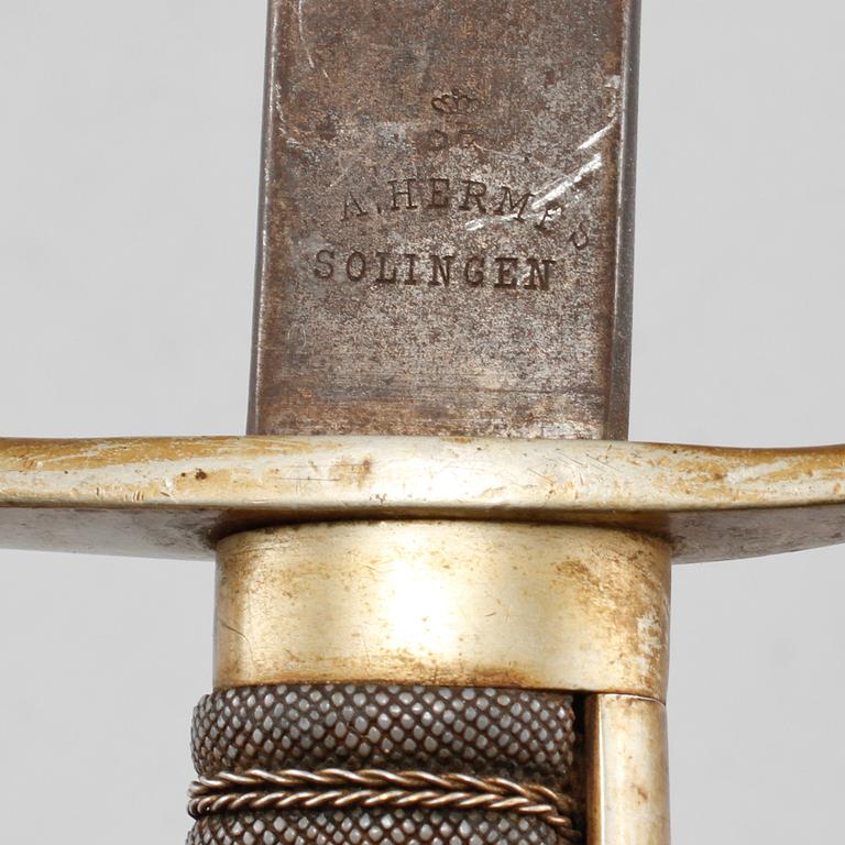 BLANKVAPEN, märkt Solingen, Danmark, omkring sekelskiftet 1800/1900.