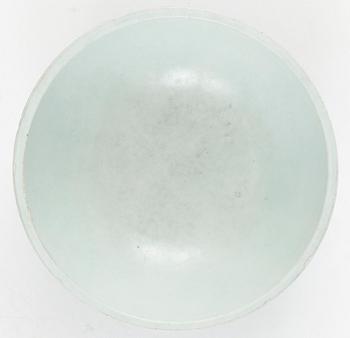 A large blue and white Ming style 'dice' bowl, Qing dynasty, Yongzhengs six character mark in a line and of the period (1723-35).