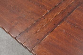 Dining table, Newport, 21st century.