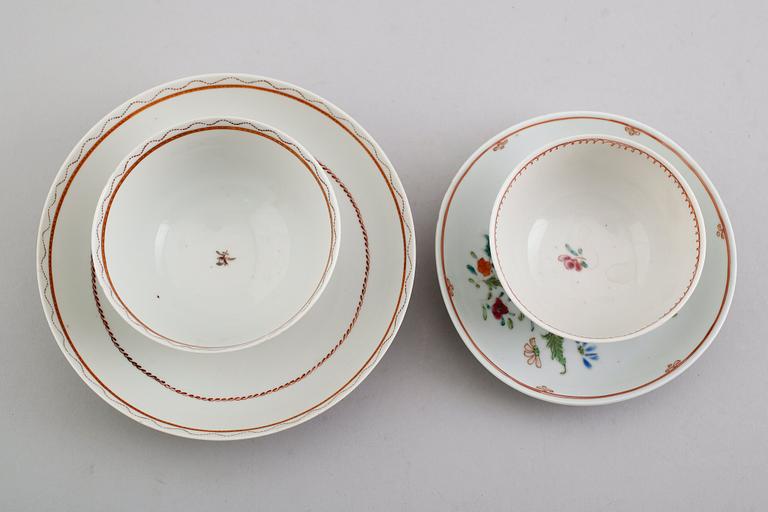 TESKÅL MED FAT OCH TESKÅL MED UDDA FAT, porslin, Kina, Qian Long 1736-1795.