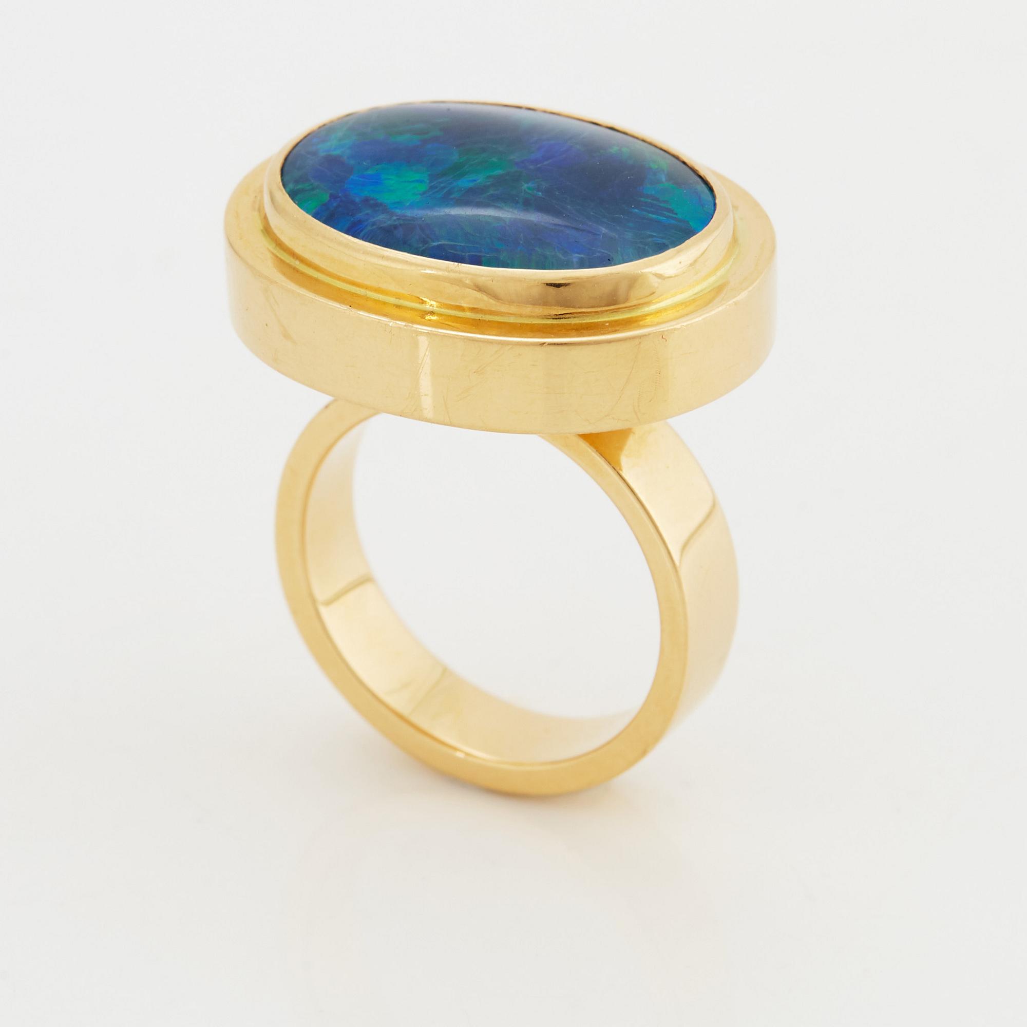 SIGURD PERSSON, Ring with opal.