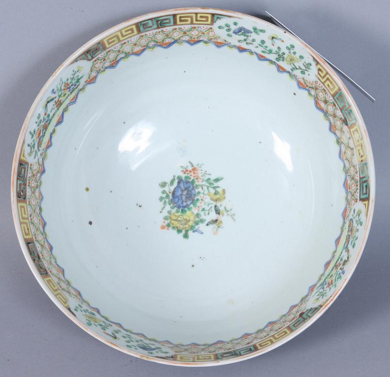 BÅLSKÅL, porslin, Kina, 1800-tal.