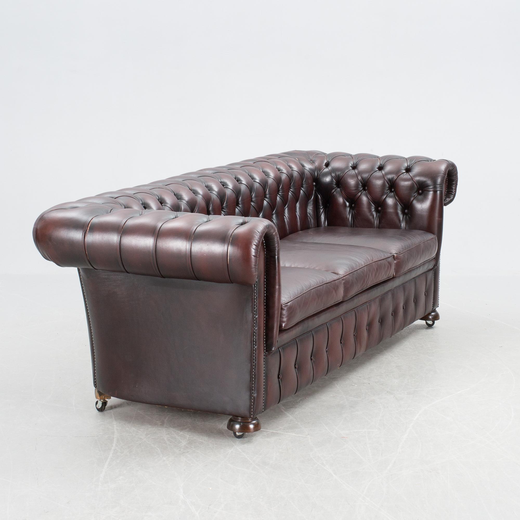 SOFFGRUPP, 3 delar, Chesterfield-stil. 1900-talets slut.