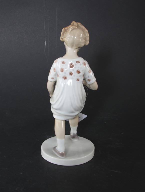 FIGURIN, porslin, Bing & Gröndahl.
Proveniens: Git Gay.