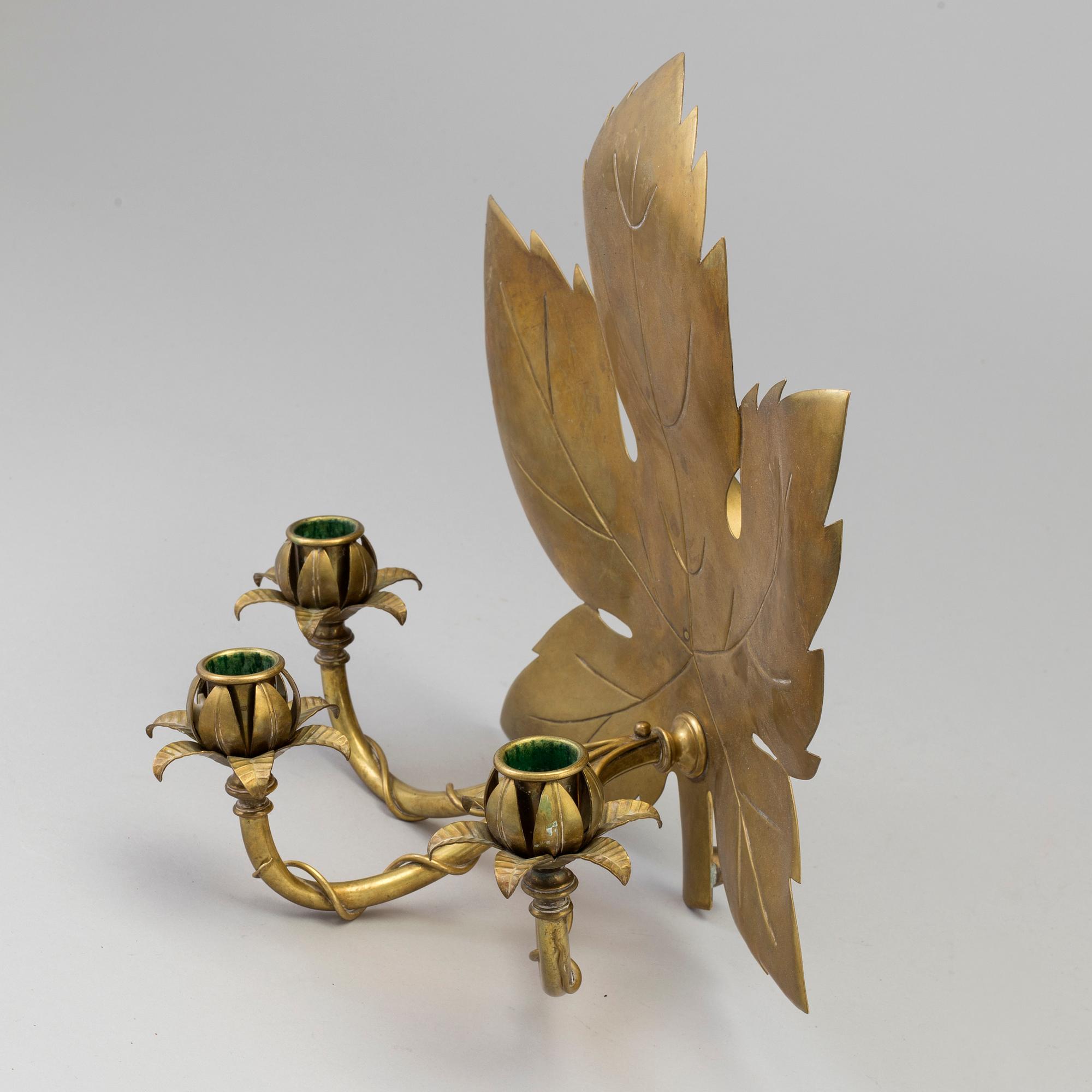 VÄGGAPPLIQUE, 1900-talets mitt.