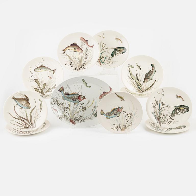 Eleven creamware plates and dish, 'Fish', Johnson Brothers, England.