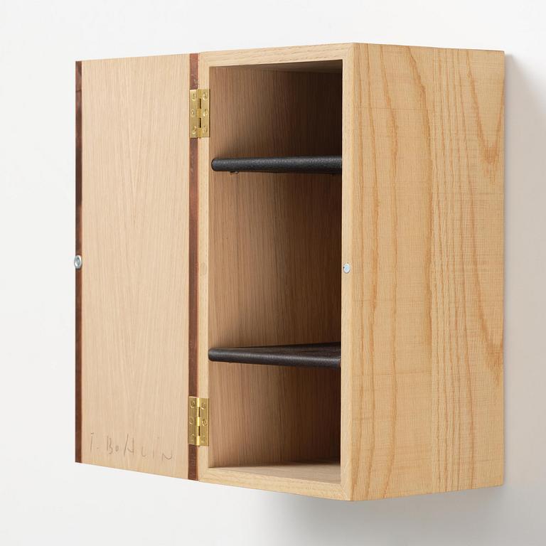 Jonas Bohlin, väggskåp, "Kroppar", ed. 18/21, egen studio, Stockholm, 2019.