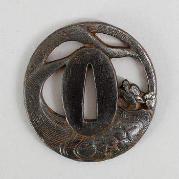 TSUBA, järn, Japan, 1800-tal.