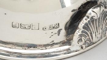 VINSIL, silver, R E Porter, Birmingham, 1989. Vikt ca 76g.