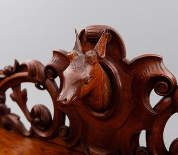 SPEGELSKÄNK, 1800-talets andra hälft.