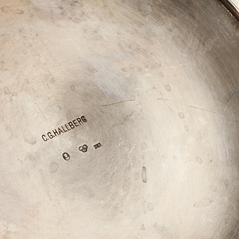 KANNA, silver, Carl Gustaf Hallberg, Stockholm, 1902. Vikt 525 g.