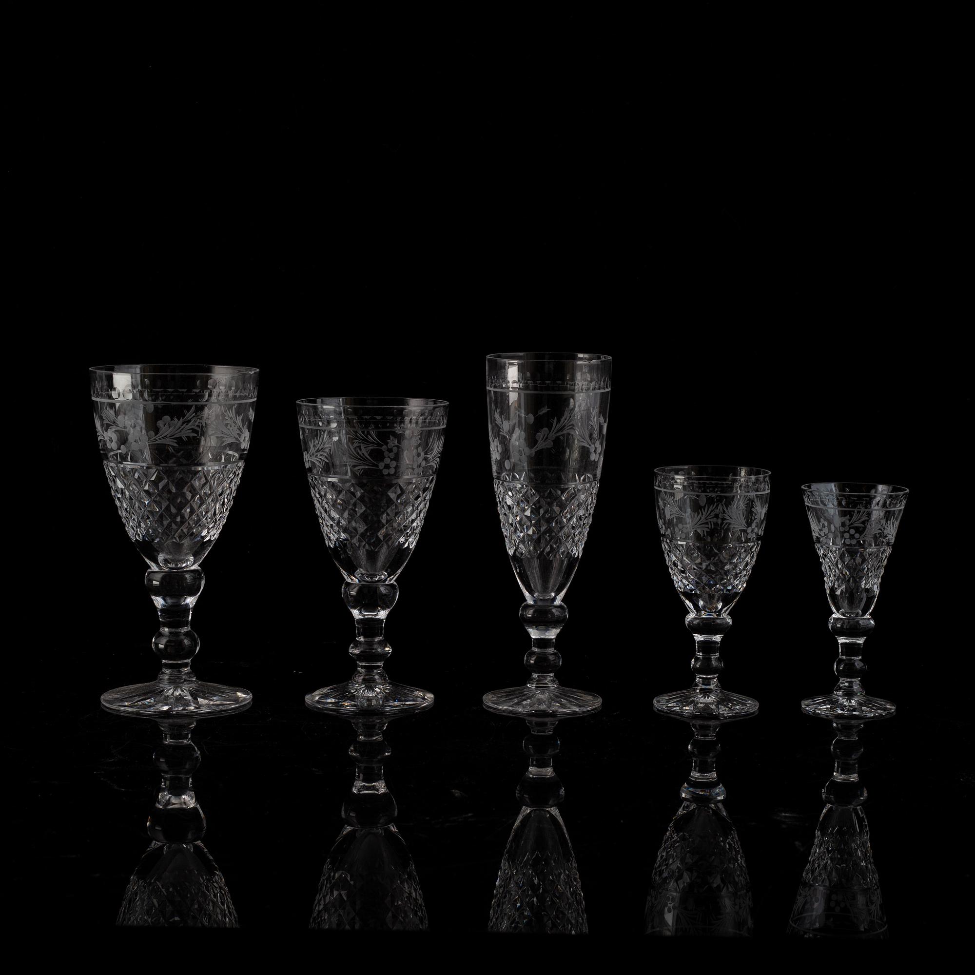 A glass service, 'Elvira Madigan', Kosta. 33 pc.