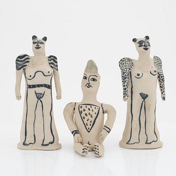 Ulrica Hydman-Vallien, three ceramic figurines, signed.