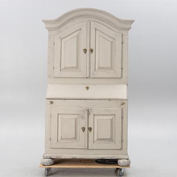 Cabinet, 19th century.