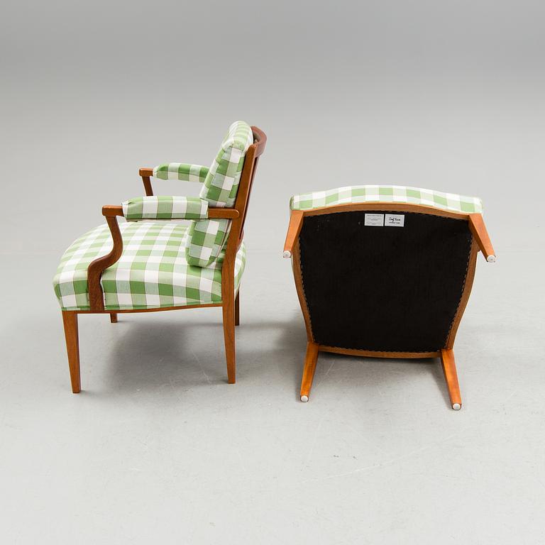 A pair of armchairs "Model 969" by Josef Frank, Svenskt Tenn.