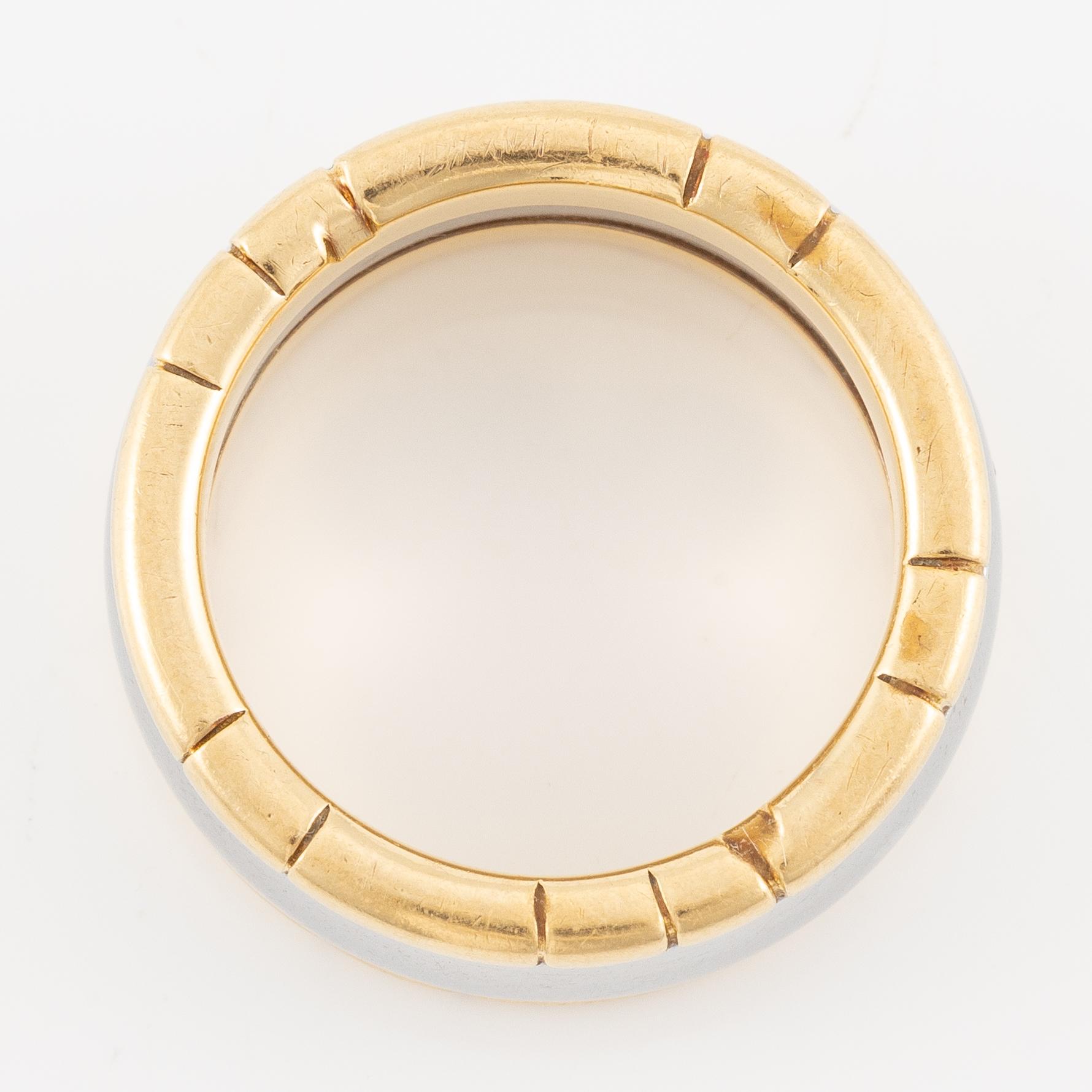 Ring 18K guld och stål med runda briljantslipade diamanter, Darsy.